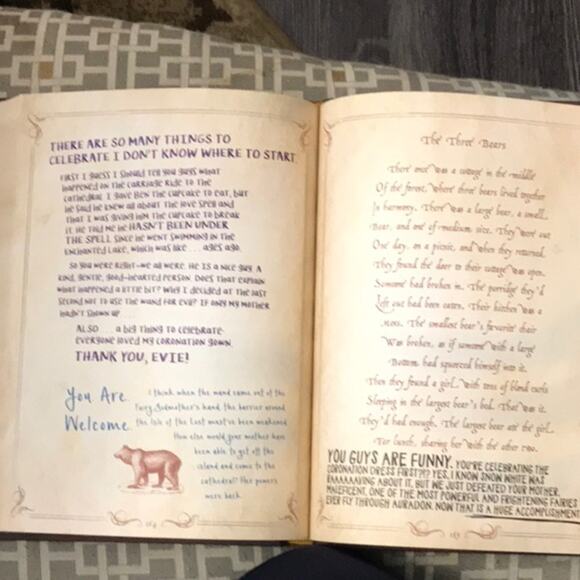 Disney Descendants: Mal's Spell Book Set Castlecore Kidcore Cosplay Goth Witch - Picture 4 of 8